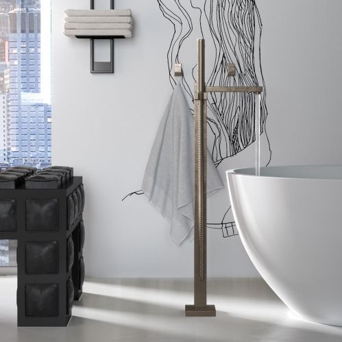 Смеситель Bongio Line 67534OA0DPREU напольный розовое золото