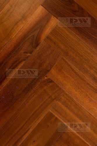 Инженерная доска DW Flooring DW-306U орех толщина 1,4 см 23 класс 610x127