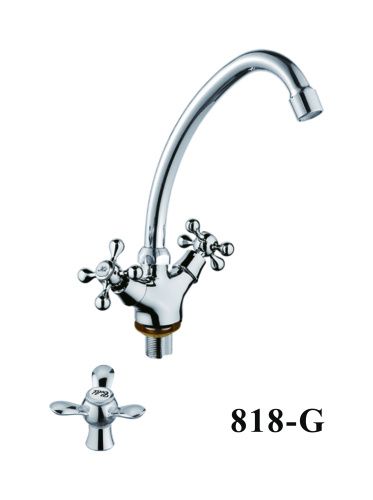 Смеситель для кухни D-Lin D153818-G на мойку хром