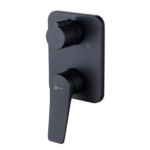 Смеситель для раковины LeMark Bronx LM3728BL встраиваемый в стену черный