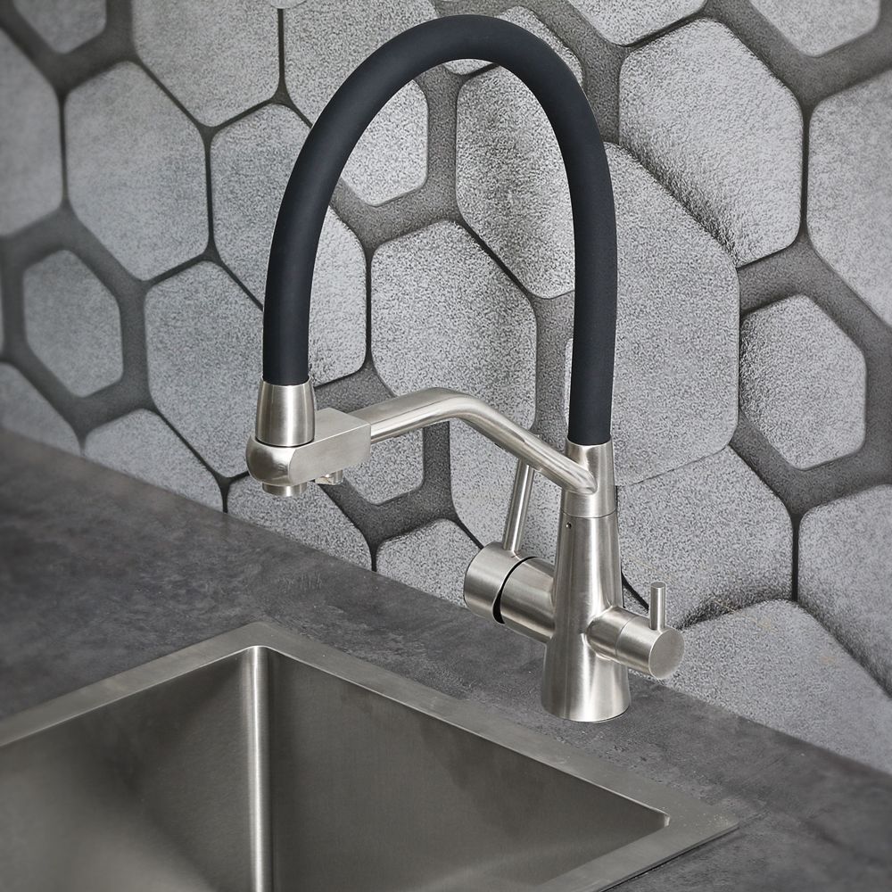 Смеситель для кухни Melana MLN-610701 на мойку