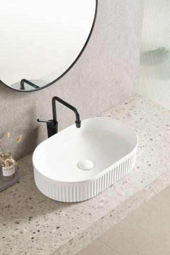 Раковина из сантехнического фарфора Sintesi SIN-LVB-APP-417 50х30 накладная цвет белый без отверстий под смеситель