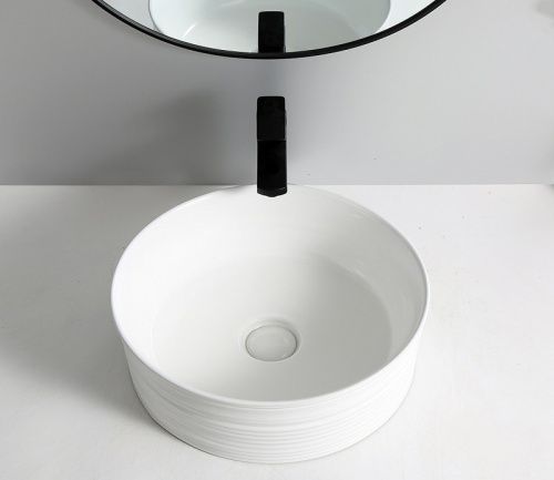 Раковина из сантехнического фаянса CeramaLux W1532 40х40 накладная цвет белый без отверстий под смеситель