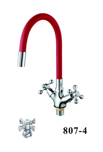 Смеситель для кухни D-Lin D153807-4 на мойку хром/красный