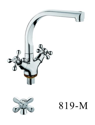 Смеситель для кухни D-Lin D153819-M на мойку хром