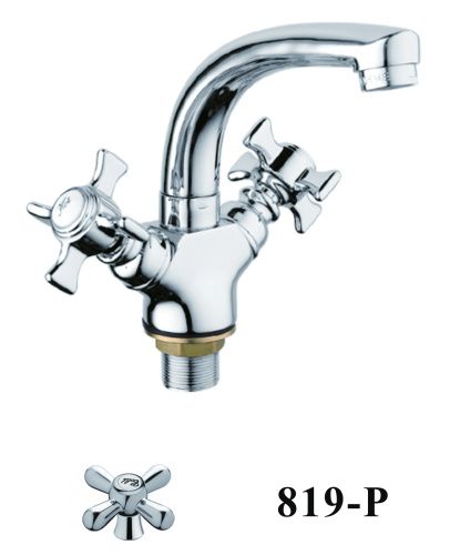 Смеситель для кухни D-Lin D156819-P на мойку хром