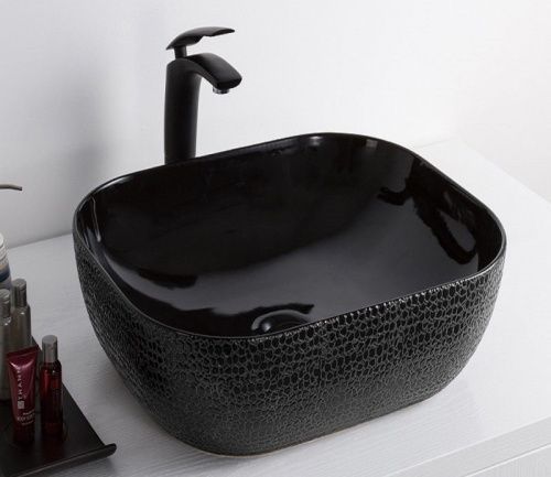 Раковина из сантехнического фаянса CeramaLux D1302H004 50х40 накладная цвет черный без отверстий под смеситель