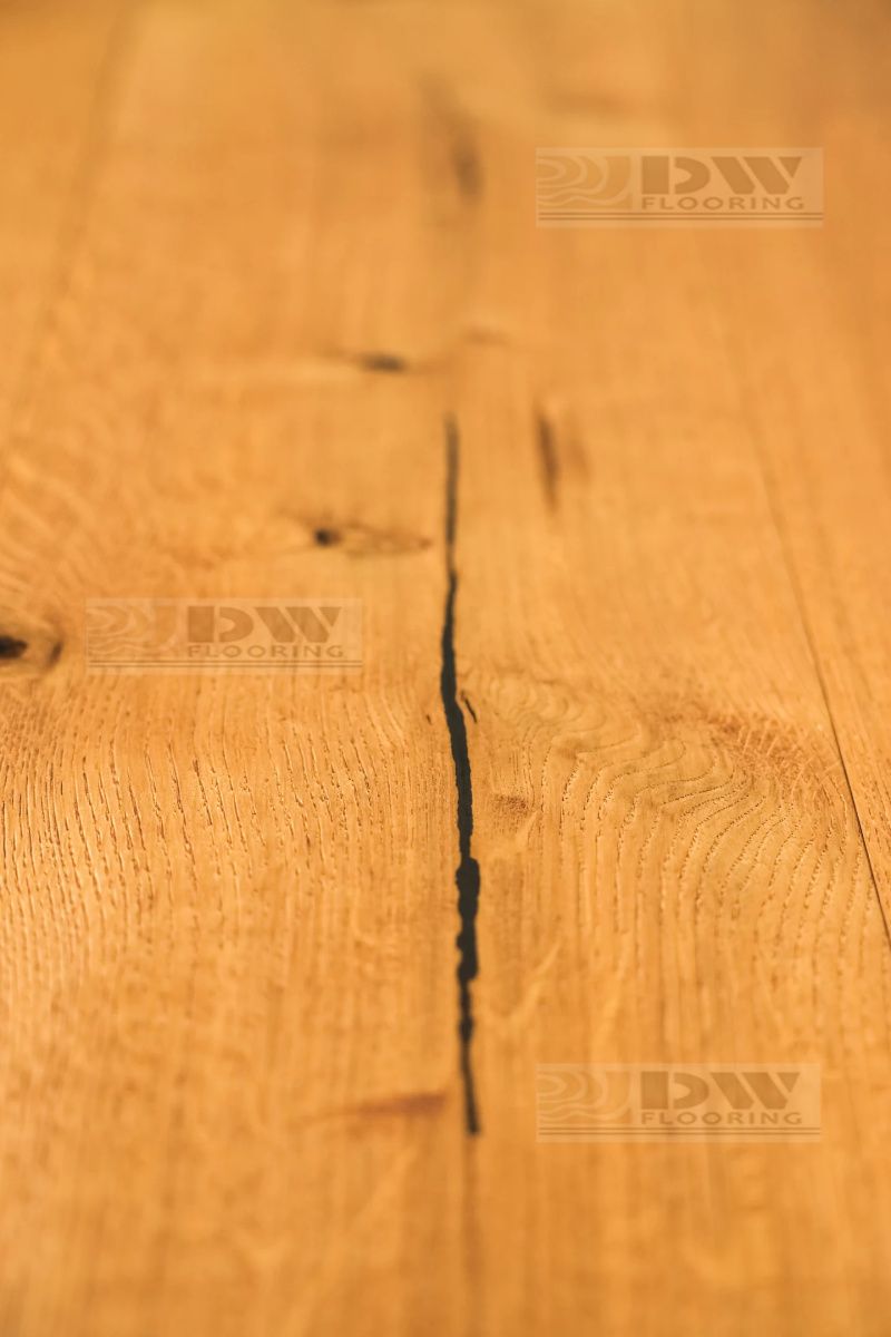 Паркетная доска DW Flooring Дуб HCR069 толщина 1,4 см 23 класс 1900x190