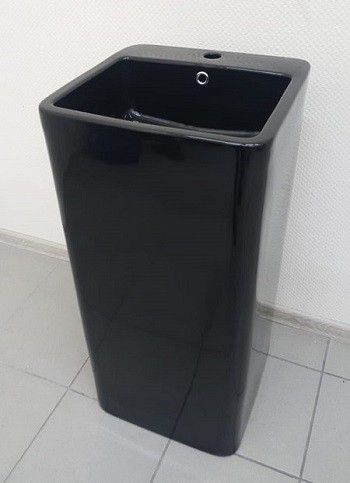 Раковина из сантехнического фаянса CeramaLux P7004LB 40х40 напольная цвет черный 1 отверстие под смеситель