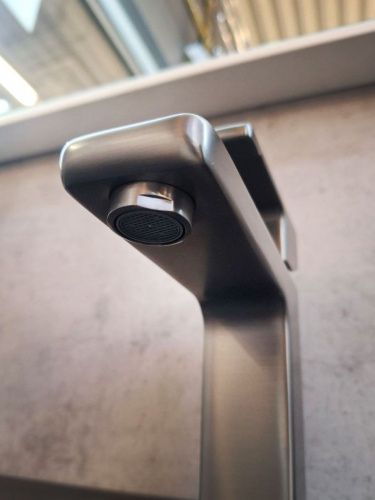 Смеситель AltroBagno Lamberto AltroBagnoLamberto0139GM на раковину оружейная сталь - фото 5