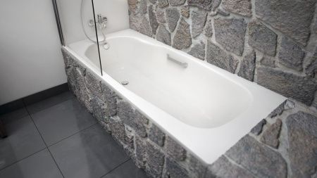 Ванна стальная BLB Atlantica B80AS2001 handles 180х80 пристенная прямоугольная без ножек