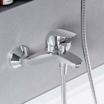 Смеситель для ванны и душа Damixa Eclipse 311000001 настенный хром