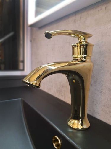 Смеситель AltroBagno Beatrice AltroBagnoBeatrice0114Or на раковину золото - фото 5