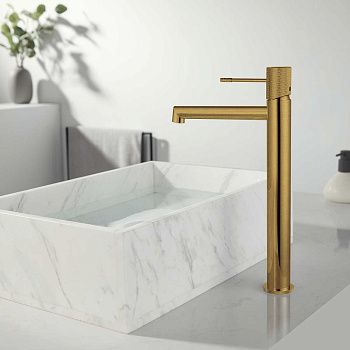 Смеситель для раковины Vincea Desire VBF-1D2BG на столешницу золото