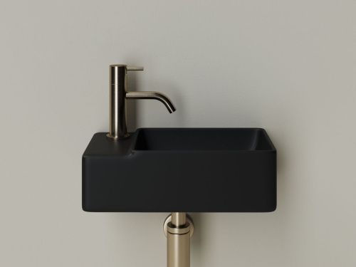 Раковина из сантехнического фарфора Ceramica Nova ELEMENT CN5046MB 40х20 подвесная цвет черный 1 отверстие под смеситель - фото 5