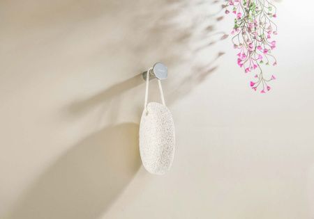 Крючок для ванны Aquatek ЛИРА AQ4401CR