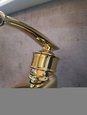 Смеситель AltroBagno Beatrice AltroBagnoBeatrice0114Or на раковину золото