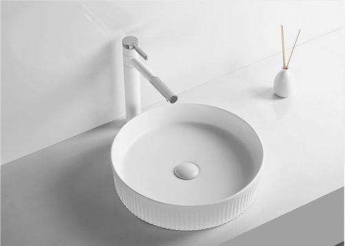 Раковина из сантехнического фарфора Cerutti SPA CR8010 40х40 накладная цвет белый без отверстий под смеситель