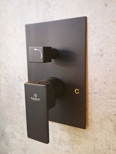 Душевая система AltroBagno Lamberto AltroBagnoLamberto040105MB встраиваемая в стену - фото 3