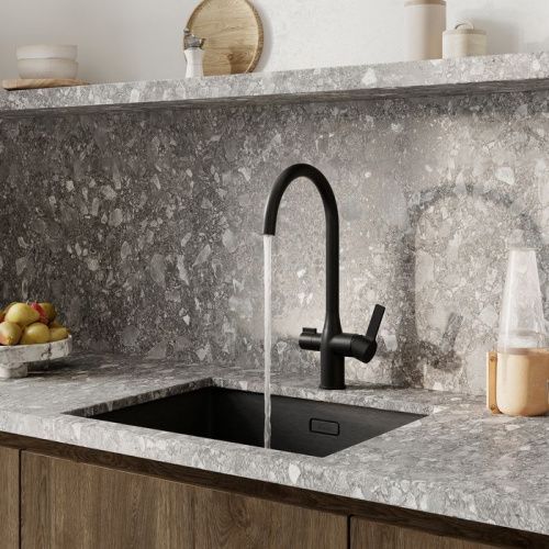 Смеситель для кухни IDDIS Pure PURBLFJi05 на мойку черный - фото 4