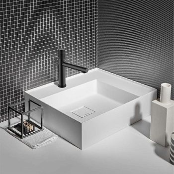 Смеситель Vincea Groove VBF-4G1MB на раковину черный