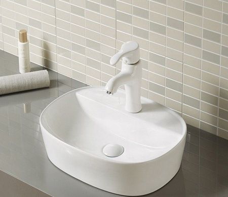 Раковина из сантехнического фаянса CeramaLux D1346 60х40 накладная цвет белый 1 отверстие под смеситель