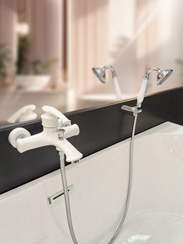 Смеситель для ванны AltroBagno Beatrice AltroBagnoBeatrice0206Bi настенный белый - фото 2