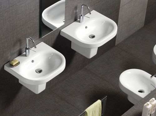 Раковина из сантехнического фаянса Hatria DAYTIME YXBM01 50х40 подвесная цвет белый 1 отверстие под смеситель - фото 2