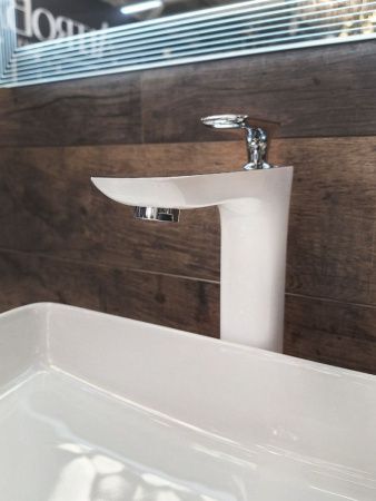 Смеситель для раковины AltroBagno Aperto AltroBagnoAperto010206BiCr на столешницу белый/хром