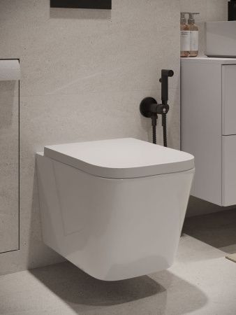 Унитаз подвесной Agger AT08100 белый с сиденьем микролифт каскадный смыв