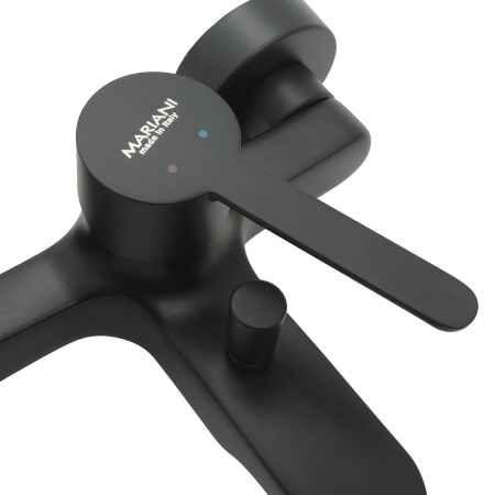 Смеситель для ванны Mariani Winter B14212WN настенный черный