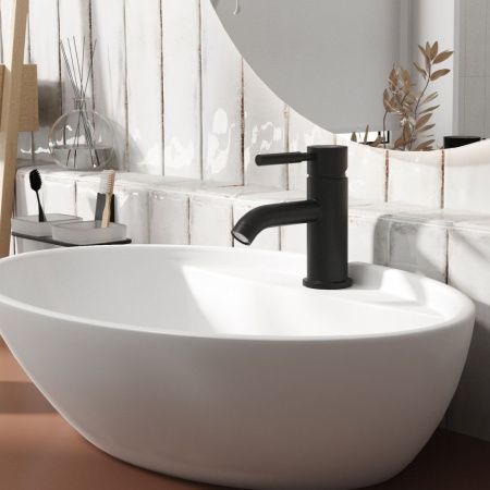 Смеситель Wasserkraft Gollach 3300 3305 на раковину черный