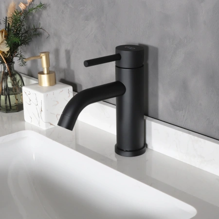 Смеситель Gid Cascada SS096BMK на раковину черный