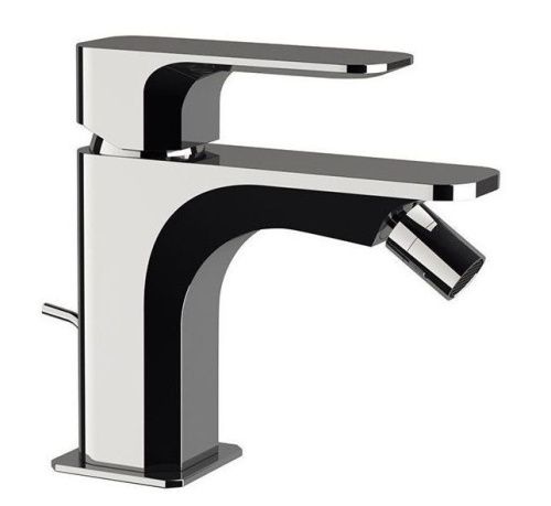 Смеситель Daniel Tiara TA604-DO на биде золото