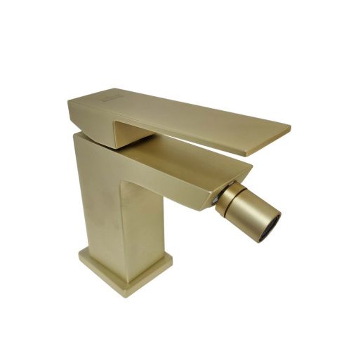 Смеситель Webert Pegaso PE840102794 на биде золото - фото 3