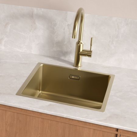 Кухонная мойка LeMark Olanga 440 9938122 45х45 цвет золото