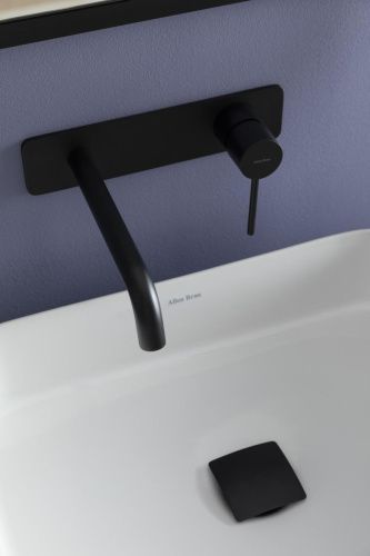 Смеситель для раковины Allen Brau Glority 5.51004-31 встраиваемый в стену черный - фото 5