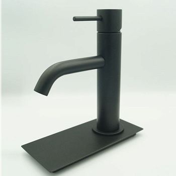 Смеситель Daniel Tokyo TX605-15 на раковину черный