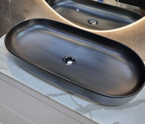 Раковина из сантехнического фаянса CeramaLux 78327MB 80х40 накладная цвет черный без отверстий под смеситель - фото 3
