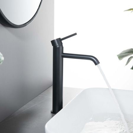 Смеситель Aquatek ЕВРОПА AQ1304MB на раковину черный