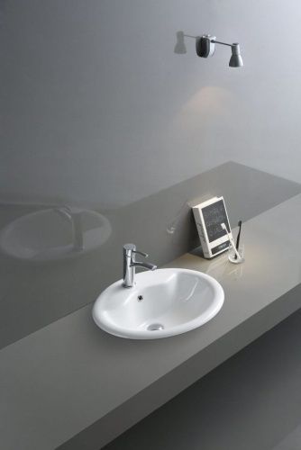 Раковина из сантехнического фаянса CeramaLux 316 60х50 встраиваемая цвет белый без отверстий под смеситель - фото 2