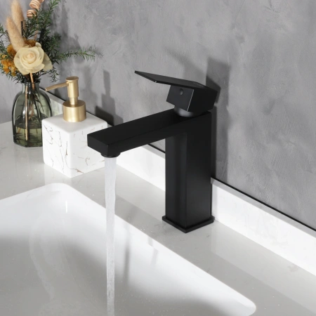 Смеситель Gid Cascada SS979BMK на раковину черный