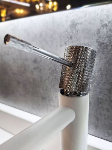 Смеситель AltroBagno Intento AltroBagnoIntento0132MW на раковину белый - фото 5