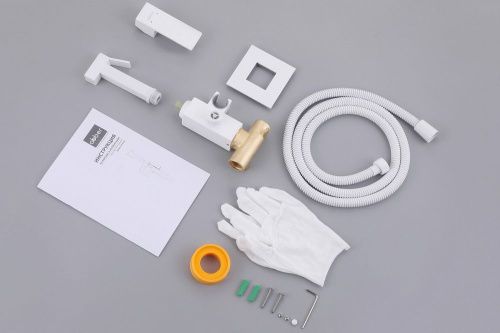 Гигиенический душ со смесителем Abber Daheim AF8226W белый - фото 4