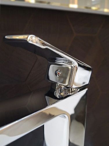 Смеситель для раковины AltroBagno Lamberto AltroBagnoLamberto010212Cr на столешницу хром - фото 5