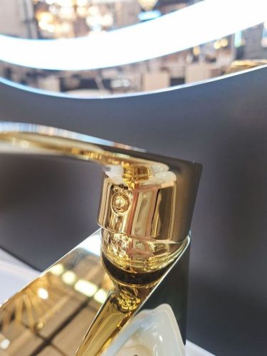 Смеситель AltroBagno Costanza AltroBagnoCostanza0125Or на раковину золото - фото 3