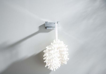 Крючок для ванны Aquatek ЛИБРА AQ4302CR