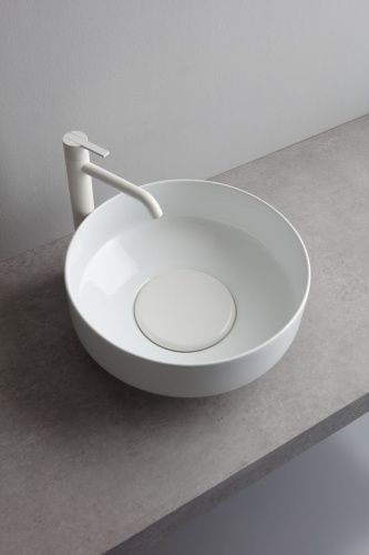 Раковина керамическая White Ceramic Was W100705 40х40 накладная цвет черный - фото 2