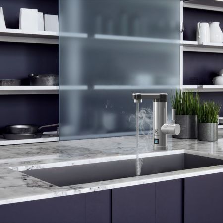 Водонагреватель электрический проточный 3 кВт Electrolux Taptronic S