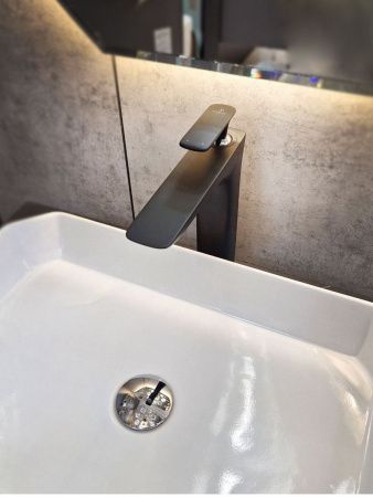 Смеситель для раковины AltroBagno Aperto AltroBagnoAperto010208NeOp на столешницу черный